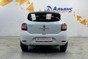 RENAULT SANDERO