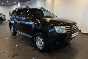 RENAULT DUSTER