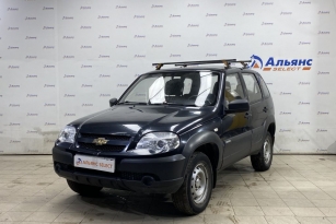 CHEVROLET NIVA