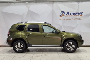 RENAULT DUSTER