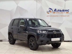 LADA NIVA TRAVEL