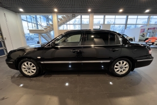 KIA OPIRUS