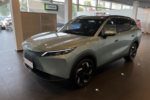 OMODA C7