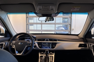 GEELY ATLAS (NL-3)
