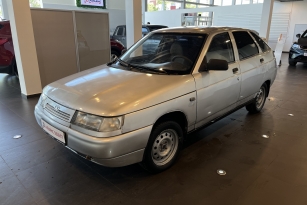 LADA 2112
