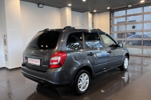 LADA KALINA