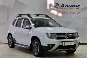 RENAULT DUSTER