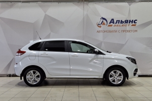LADA XRAY