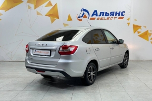 LADA GRANTA