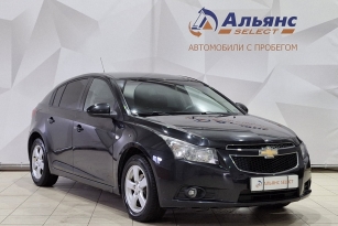 CHEVROLET CRUZE