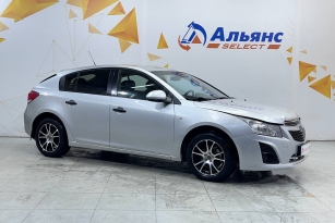 CHEVROLET CRUZE