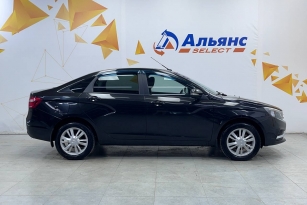 LADA VESTA