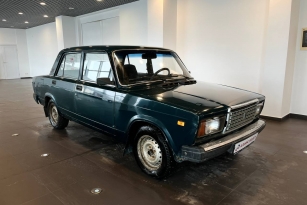LADA 2107