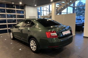 SKODA OKTAVIA