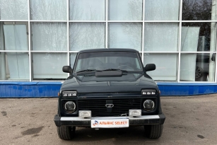 LADA 2121