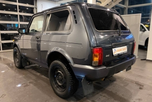 LADA 2121 (4X4)