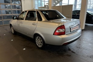 LADA PRIORA