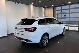 LADA VESTA