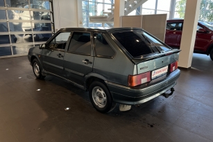 LADA 2114