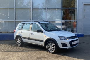 LADA KALINA CROSS