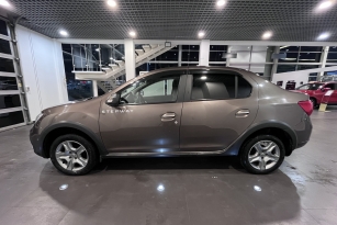 RENAULT LOGAN