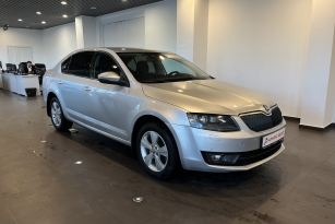 SKODA OKTAVIA