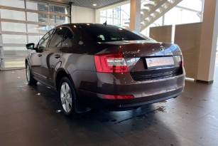 SKODA OKTAVIA