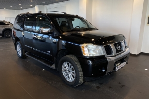 NISSAN ARMADA