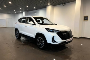 BAIC MOTOR X35