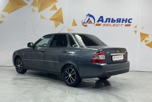 LADA PRIORA