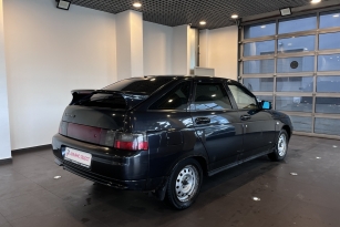 LADA 2112