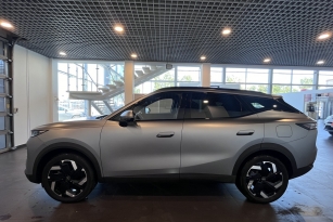 OMODA C7