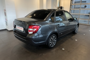 LADA GRANTA