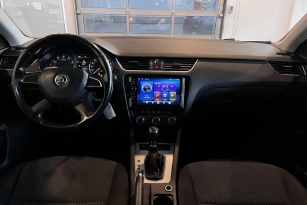 SKODA OKTAVIA