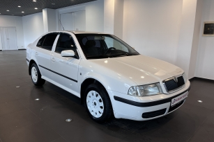 SKODA OKTAVIA