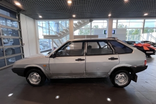 LADA 2109