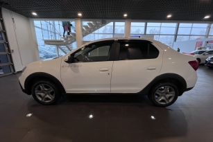 RENAULT LOGAN