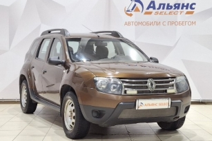 RENAULT DUSTER