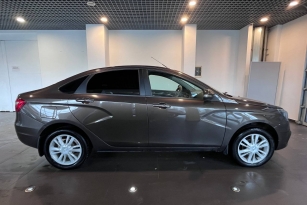 LADA VESTA