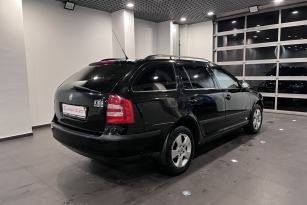 SKODA OKTAVIA