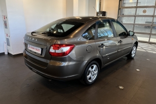 LADA GRANTA