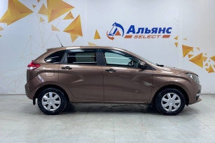 LADA XRAY