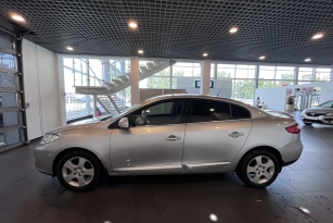 RENAULT FLUENCE