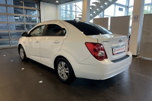 CHEVROLET AVEO