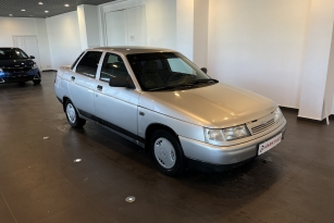 LADA 2110