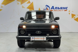 LADA 2131 (4X4)