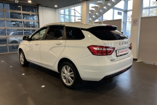 LADA VESTA