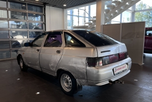 LADA 2112