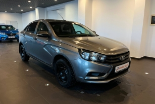 LADA VESTA