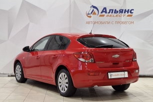 CHEVROLET CRUZE